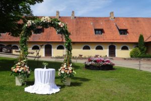 slokenbekas_muiza_milzkalne_laulibu_ceremonija_pagalms007