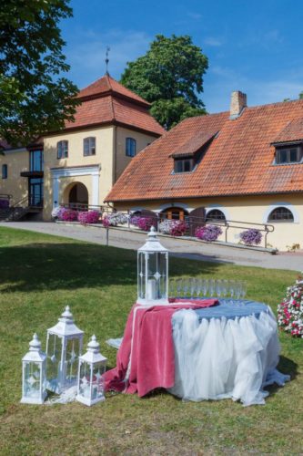 slokenbekas_muiza_milzkalne_laulibu_ceremonija_pagalms012